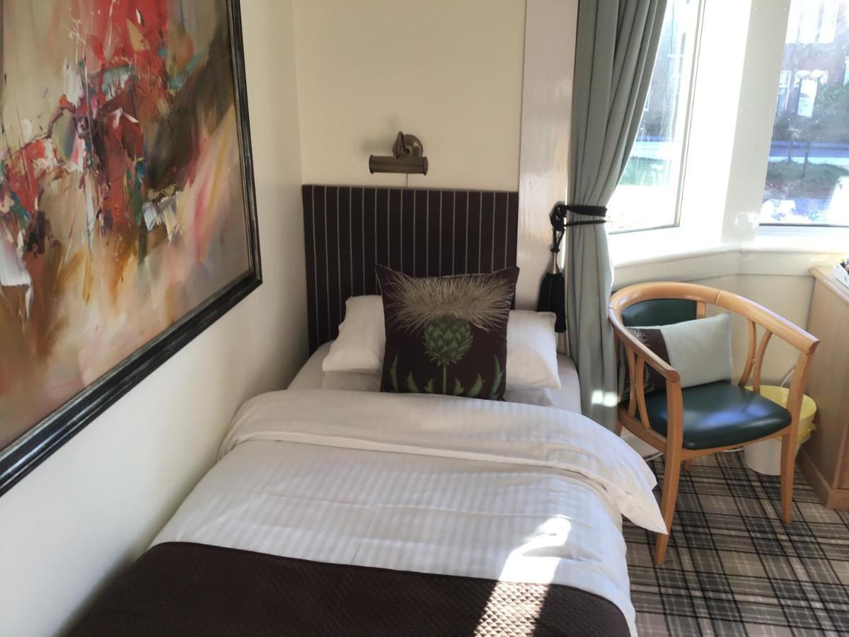 Bed and Breakfast Woodvale à Balloch Extérieur photo